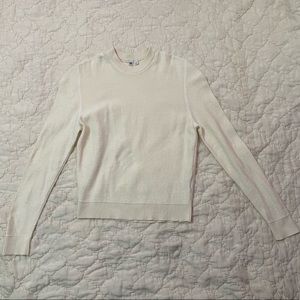 Uniqlo Cream Sweater